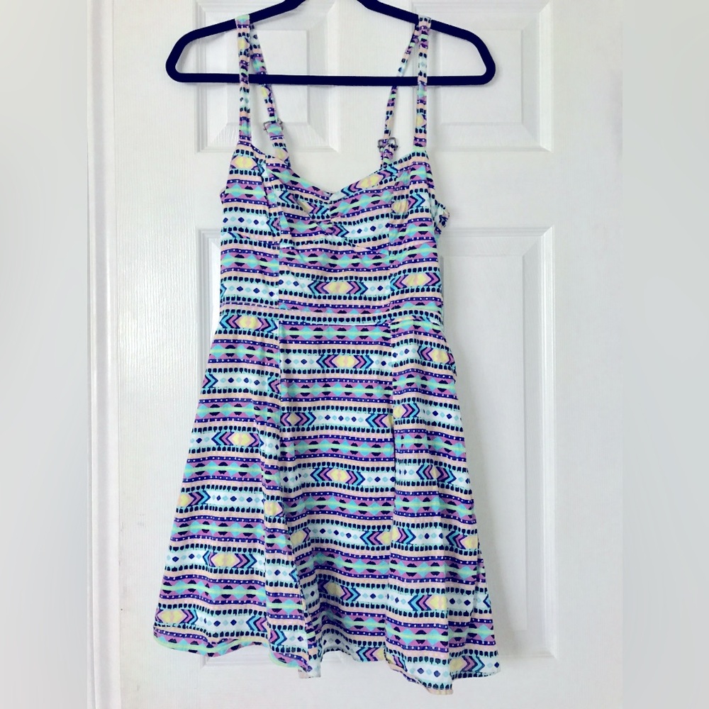 Patterned Backless Summer Dress